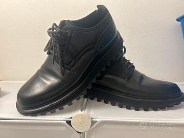 Dolce & Gabbana Vulcano Derby".