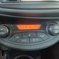 Comandi riscaldamento TOYOTA YARIS del 2012