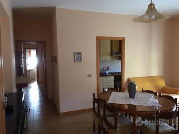 Ampio trilocale Fiumefreddo Bruzio vista mare m200