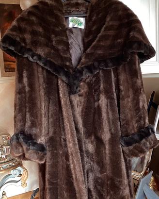 Cappotto in pelliccia ecologica