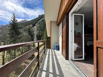 Campodolcino luminosa mansarda trilocale box