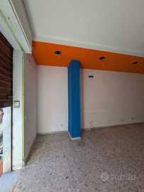 Locale commerciale via San Francesco Mar