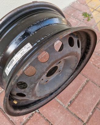 4 Cerchi in ferro R15 per Renault Clio 3 e altre 