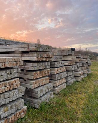 Pali agricoli in cemento 3m
