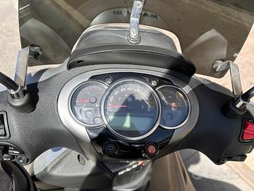 Piaggio Beverly 300s - 2020