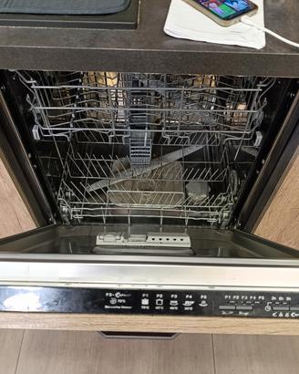 lavastoviglie Candy CDI1L38