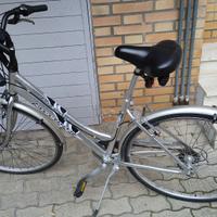 Bici da passeggio donna 28
