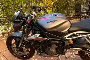 Triumph street triple