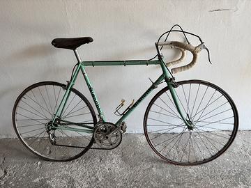 Bici da corsa bianchi da collezione