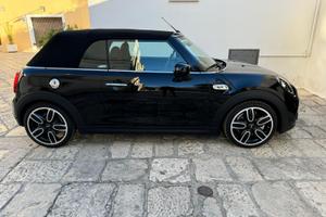 MIni 2.0 Cooper S Cabrio