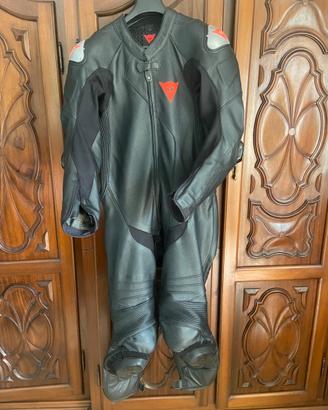 Tuta Dainese taglia 52