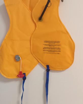 Giubotto Salvagente omogato con bomboletta 