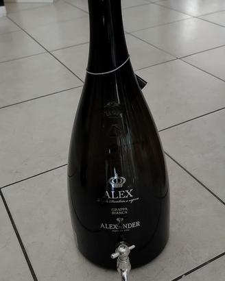 Bottiglia grappa alexander