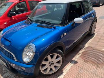 Mini Cooper S R53-2006  pezzi di ricambio  