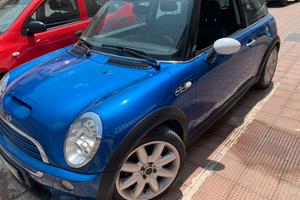 Mini Cooper S R53-2006  pezzi di ricambio  