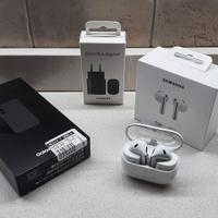 Samsung Galaxy S24 e Buds3 Garanzia IT