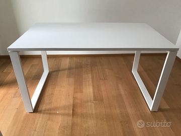 Scrivania