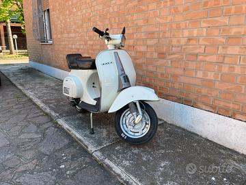 Vespa 50 special