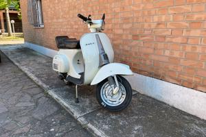 Vespa 50 special