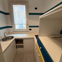 dono Cucina in Buone condizioni - su Cagliari