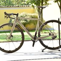 Gravel GT 01 AXS