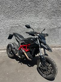 Ducati Hypermotard 821