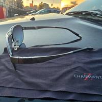 Occhiali da sole con montatura in titanio 