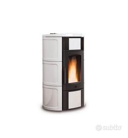 Stufa a pellet Extraflame Iside hydro 