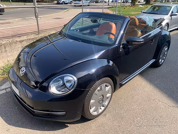 VOLKSWAGEN Maggiolino Cabrio 2.0 TDI 150Cv 6M Cl