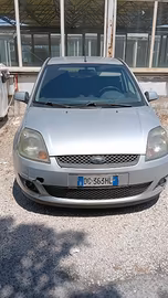 Ford Fiesta 1.4 diesel TESTATA FORSE DA RIFARE