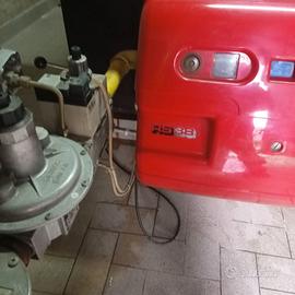 BRUCIATORE RIELLO RS 38
