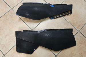 Fianchetti laterali per Yamaha XT 600 2KF