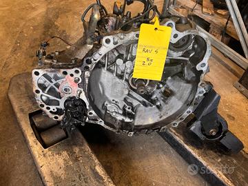 cambio manuale Toyota rav4 2.0cc5M
