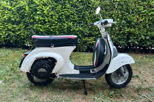 Vespa 50 Special