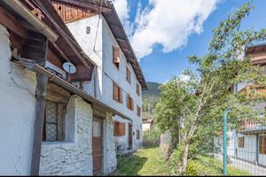 Casa Indipendente Da Ristrutturare