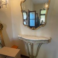 Console con ripiano in marmo + specchio dorato
