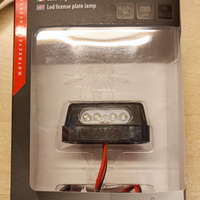Luce targa e frecce led sequenziali