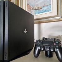 PS4 - PRO 1 TB + 2 controller e base ricarica