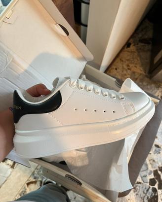 scarpe mc queen nuove