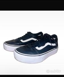 Scarpe vans in pelle nere