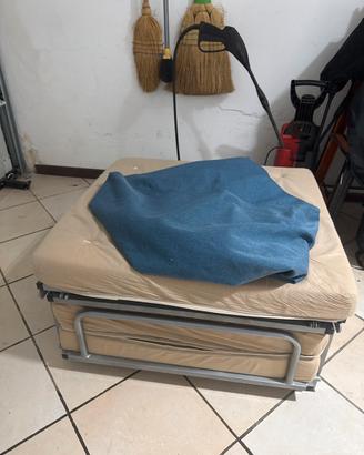 Pouf letto