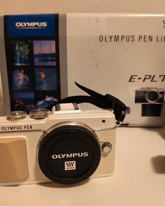 Olympus E-PL7 