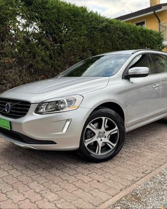 Volvo XC 60 XC60 D4 AWD Momentum