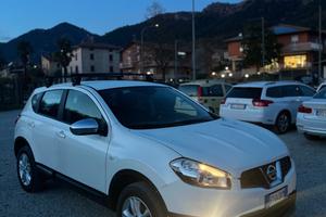 Nissan Qashqai 1.5 dCi PERFETTA SI NEOPATENTATI