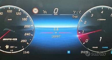 MERCEDES AMG a35