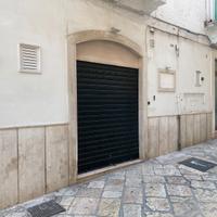 Locale commerciale/studio privato