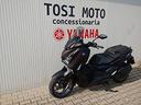 yamaha-x-max-300-tech-max