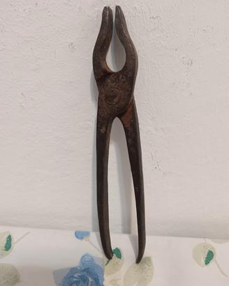 Antica Tenaglia Forgiata a Mano 16cm  Pinza Vinta