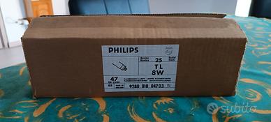25 tubi Philips luce naturale per studi medici