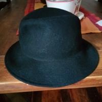 Fedora nero in pura lana 100%